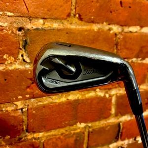 Titleist T300 7 iron